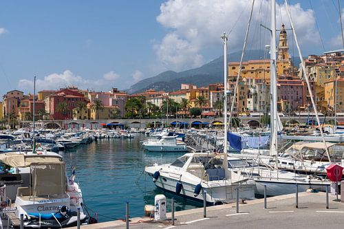 De haven van Menton in Frankrijk
