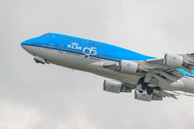 Décollage du Boeing 747-400 KLM &quot;City of Jakarta&amp;quot ;. par Jaap van den Berg