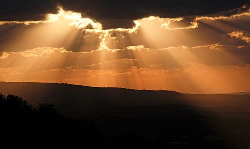Dramatic sunset in Italy by Lensw0rld