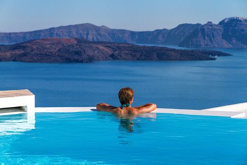 Santorini Infinity Pool II by Erwin's Travel Photography