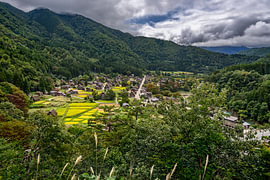 Bergdorp in Japan van Voss fotografie