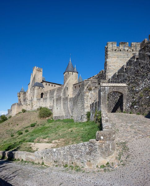 Entrée de l'ancienne cité de Carcassonne en France par Joost Adriaanse