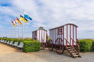 Historische Badewagen in Bansin auf der Insel Usedom
