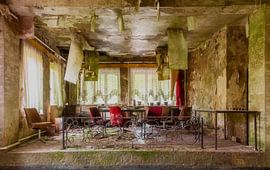 Happy hour by Truus Nijland