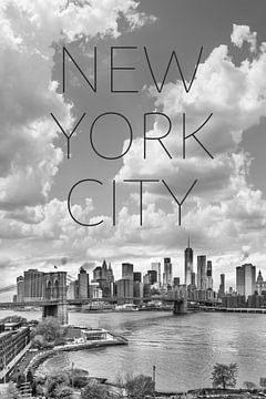 NYC Lower Manhattan & Brooklyn Bridge | Tekst & Skyline van Melanie Viola