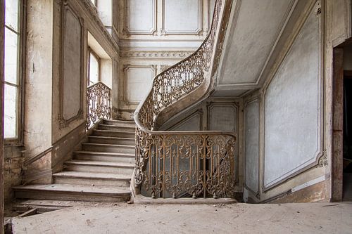 Escalier dans un château français
