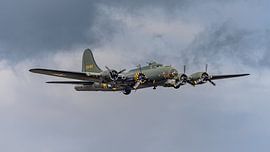 Boeing B-17G Flying Fortress. by Jaap van den Berg