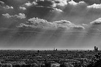 Le paysage urbain de Munich en noir et blanc