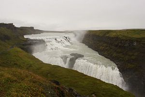 La chute d'eau de Gullfoss