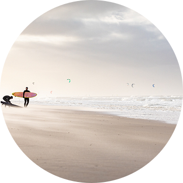 Winter surfen op de Noordzee van vanrijsbergen