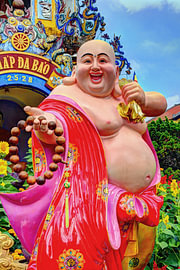 Happy Buddha in Chùa Long Tuyền Tempel Hoi An Vietnam van Hendrik-Jan Kornelis