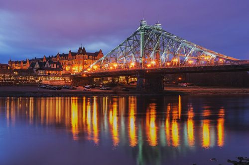  Dresden, Saxony by Gunter Kirsch