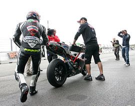 Max Biaggi van Ralph van Houten