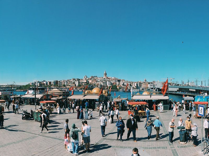Istanbul by Hello Pompoyo