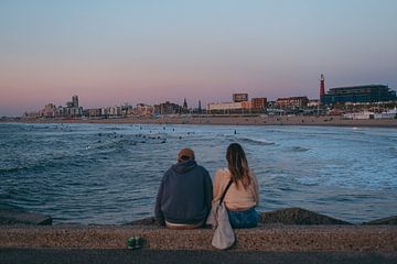 Een romantisch rendezvous met uitzicht van Scheveningen