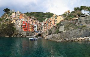 Riomaggiore vom Wasser aus
