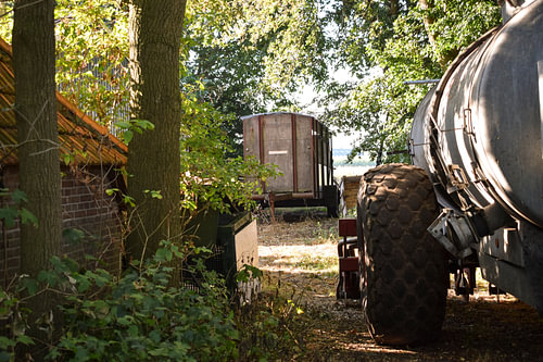 boerderij  met mestkar,foto