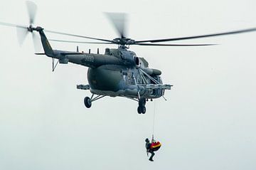 Helikopter demo van Guy Croisiaux