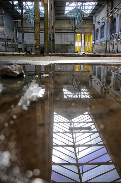 Oude fabriek by Ewald Zomer