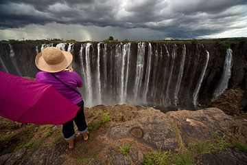 Victoria Falls, Zimbabwe van Peter Schickert