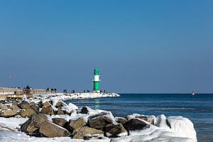 Die Mole in Warnemünde im Winter