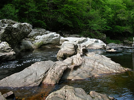 An Geard – The River Sentry von Helmut Martin - The Art of Stone - Steinkunst & Photographie