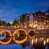 Kaizergracht d'Amsterdam avec des maisons et des ponts historiques. sur Voss Fine Art Fotografie