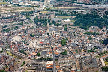 Breda Centrum Luchtfoto met Grote Kerk centraal van I Love Breda