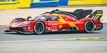 Ferrari 499P Hypercar Le Mans prototype de voiture de course sur Sjoerd van der Wal Photographie