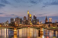 Frankfurtse skyline van Michael Valjak thumbnail