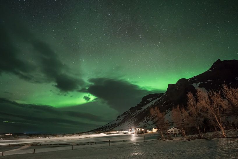 More ART In Nature - Aurora Borealis Hof Island von Martin Boshuisen - More ART In Nature