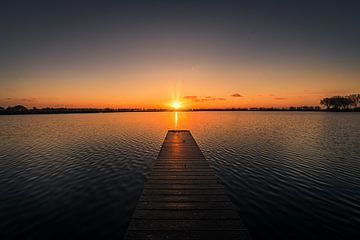 Steiger bij zonsopkomst in Dirkshorn 4 van peterheinspictures