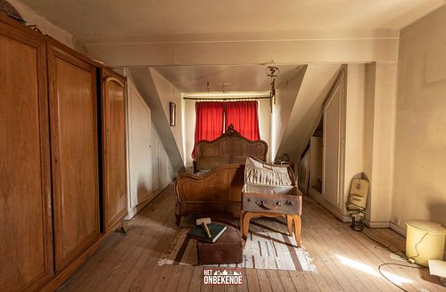 Hele mooie slaapkamer in ouderwetse setting.