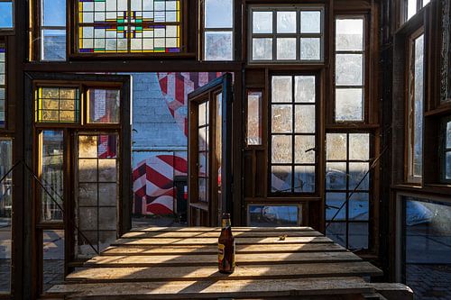 Nostalgisch huis van glas en licht