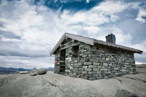 Emergency Shelter in the mountains