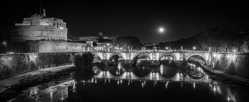 Rome - Ponte Sant'Angelo - Castel Sant'Angelo by Teun Ruijters
