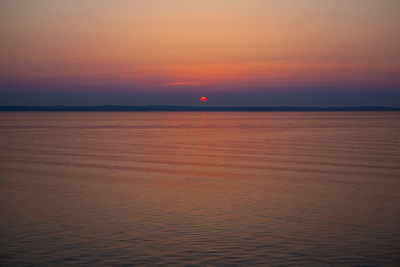 Sunset behind Copenhagen van Leon van Voornveld
