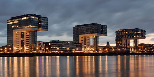 Cologne by night - view of the crane houses
