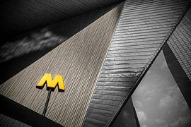 M by Rob van der Wal