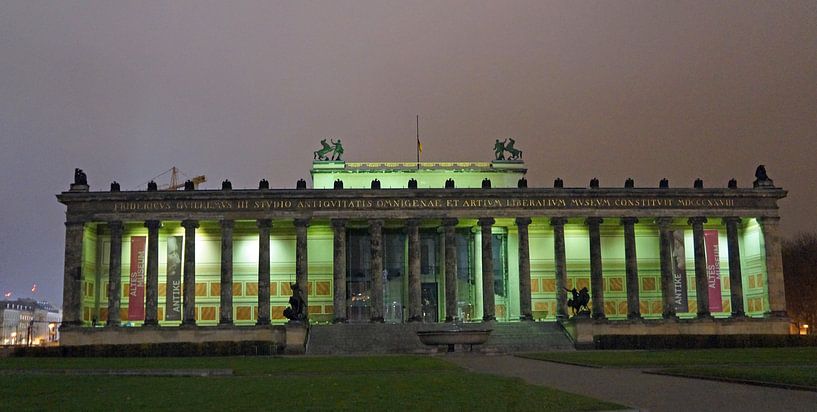 Berlin bei Nacht von Babetts Bildergalerie