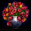 Heinen Delft Blue Vase and Tulips Still Life by Fine Art Flower - Artist Sander van Laar
