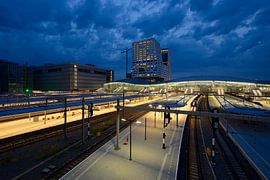 Utrecht Central Station by Donker Utrecht