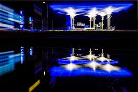 Station d'essence sans pilote moderne de NXT sur Fotografiecor .nl