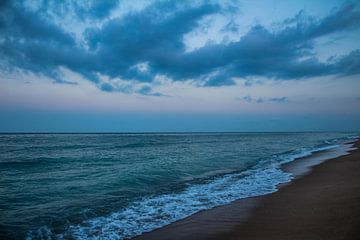 Het einde van een dag aan zee by Glenn Collyns