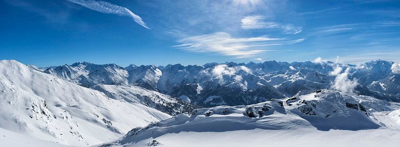 Tiroler Alpen in Österreich im Winter von Sjoerd van der Wal Fotografie