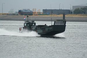 Landing craft by Tim Buitenhuis