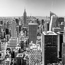 View of the Manhattan skyline from Rockefeller Center by Sascha Kilmer thumbnail