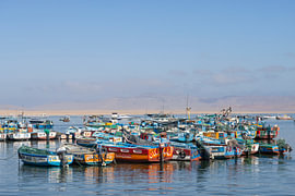 Des bateaux de pêche colorés sur Sander Groenendijk