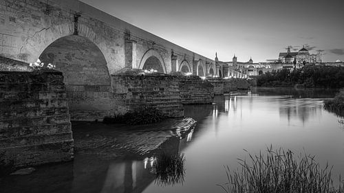Cordoba in Schwarz und Weiß von Henk Meijer Photography
