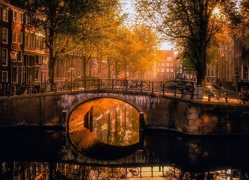 Tôt le matin à Amsterdam par Georgios Kossieris